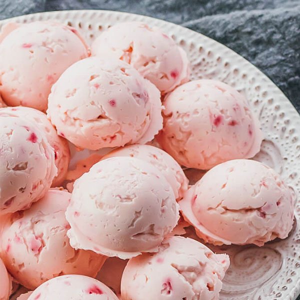 Chessecake Keto Fat Bombs