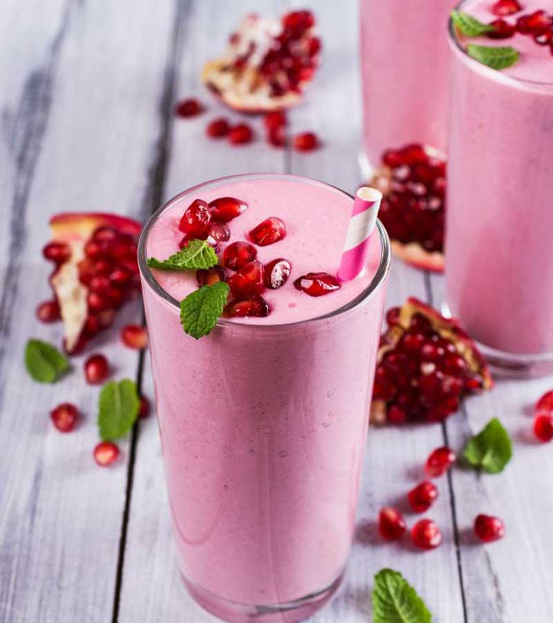 Pomegranate Strawberry Smoothie