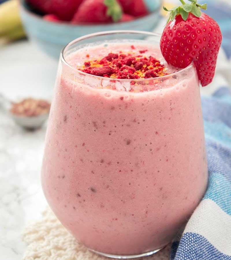 Strawberry Peanut Butter Smoothie