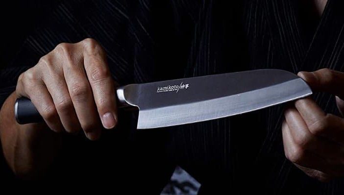 kamikoto inch santoku chefs knife review