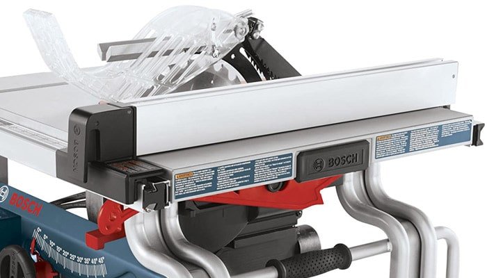 bosch 10-inch portable jobsite table saw gts1031 with one-handed carry handle
