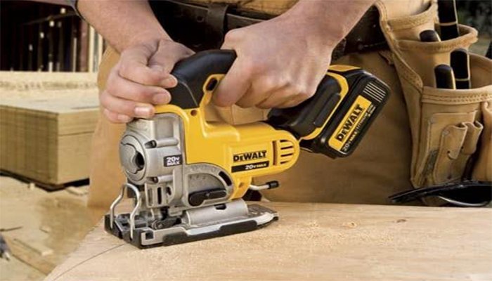 3200 spm allows you to cut through a variety of products