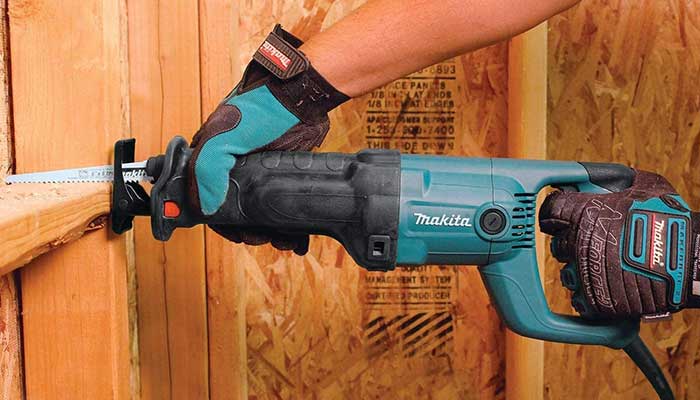 makita jr3050t reciprocating saw review