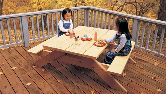 black and decker's diy kids picnic table