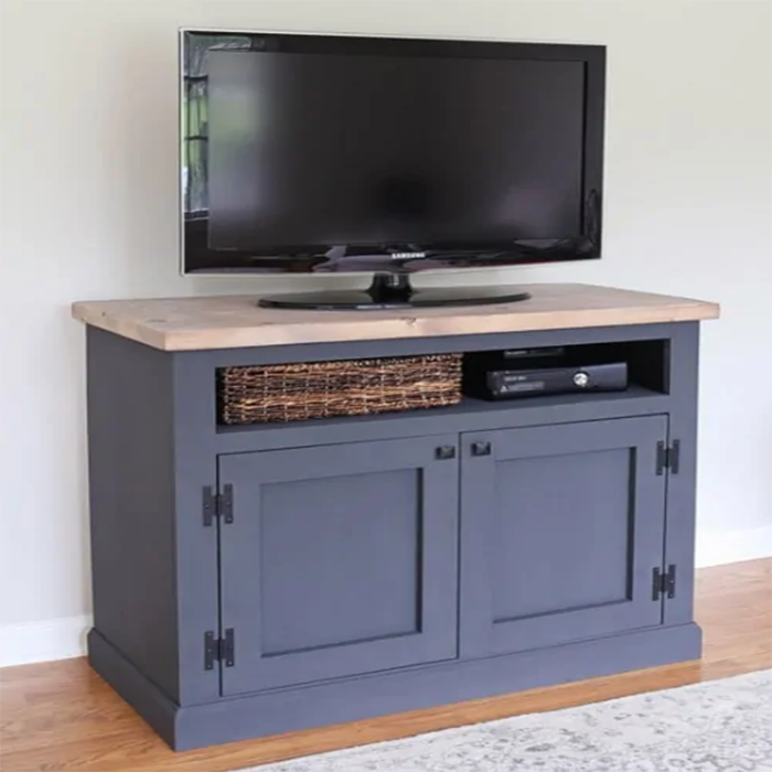 diy rustic tv stand