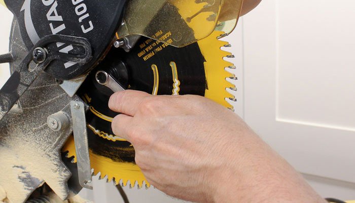replacing blades and bits