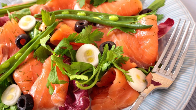 Truffle oil roast salmon and mushrooms